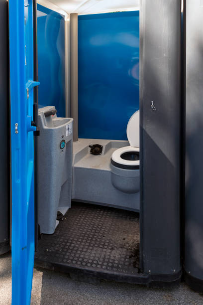 Best Affordable porta potty rental  in Highland Heights, OH